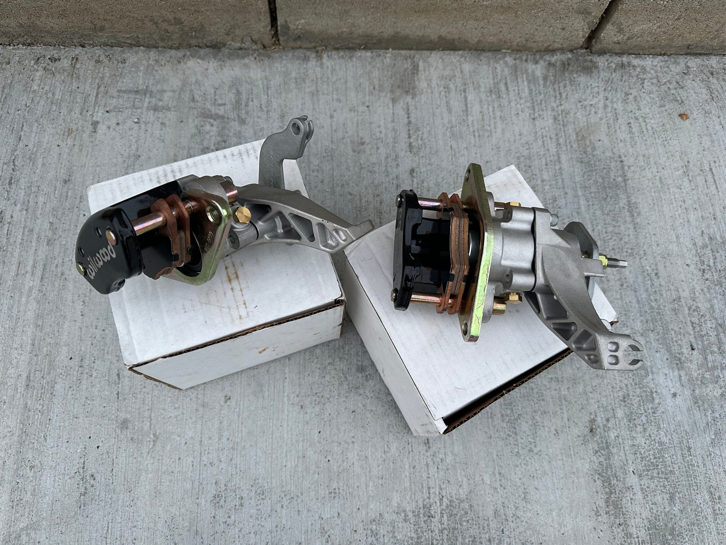 (2) Wilwood Caliper MC4 Mechanical 120-12069 & 120-12070