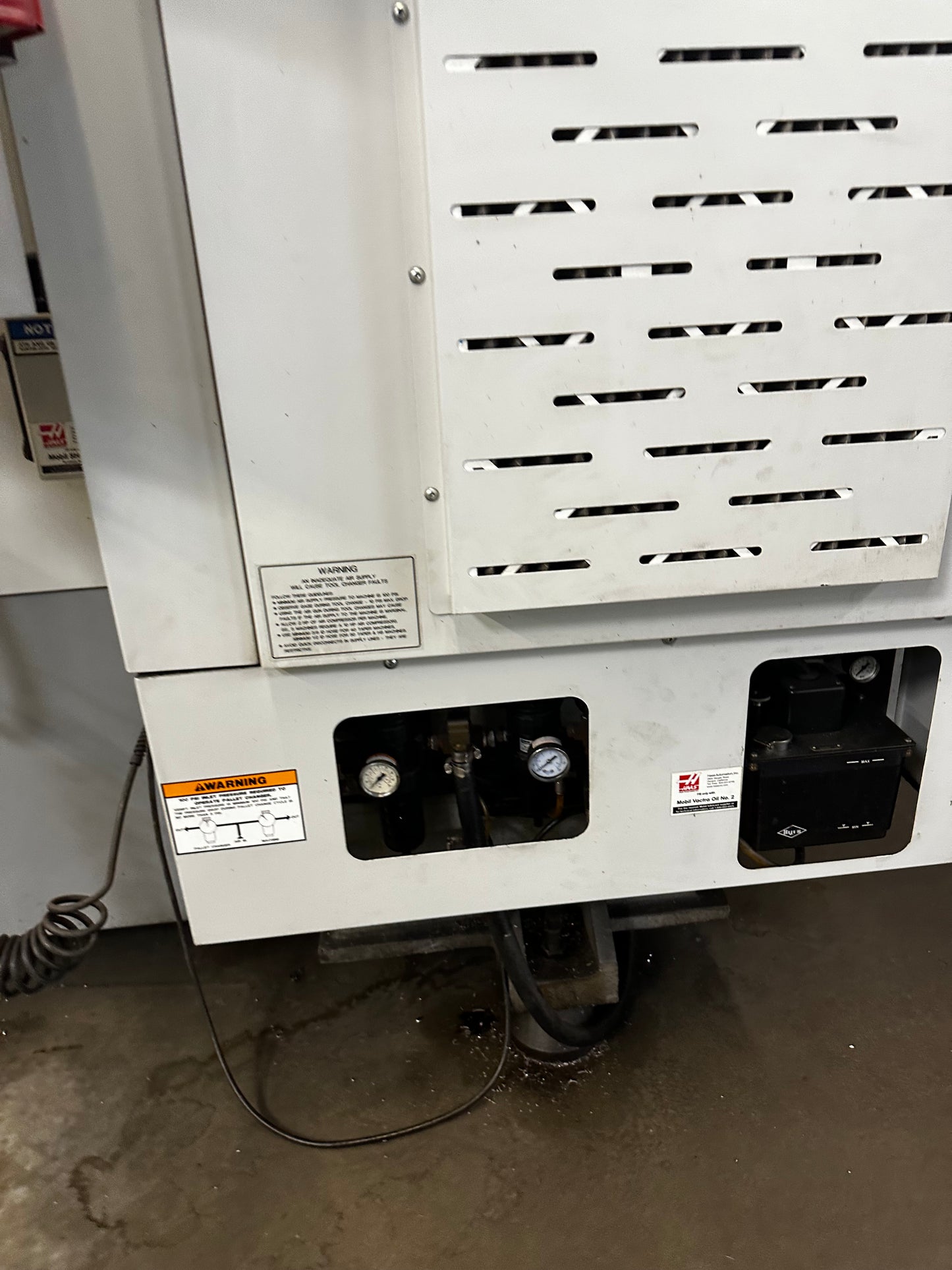 Haas EC400 2004 Horizontal CNC Machine - Price Negotiable