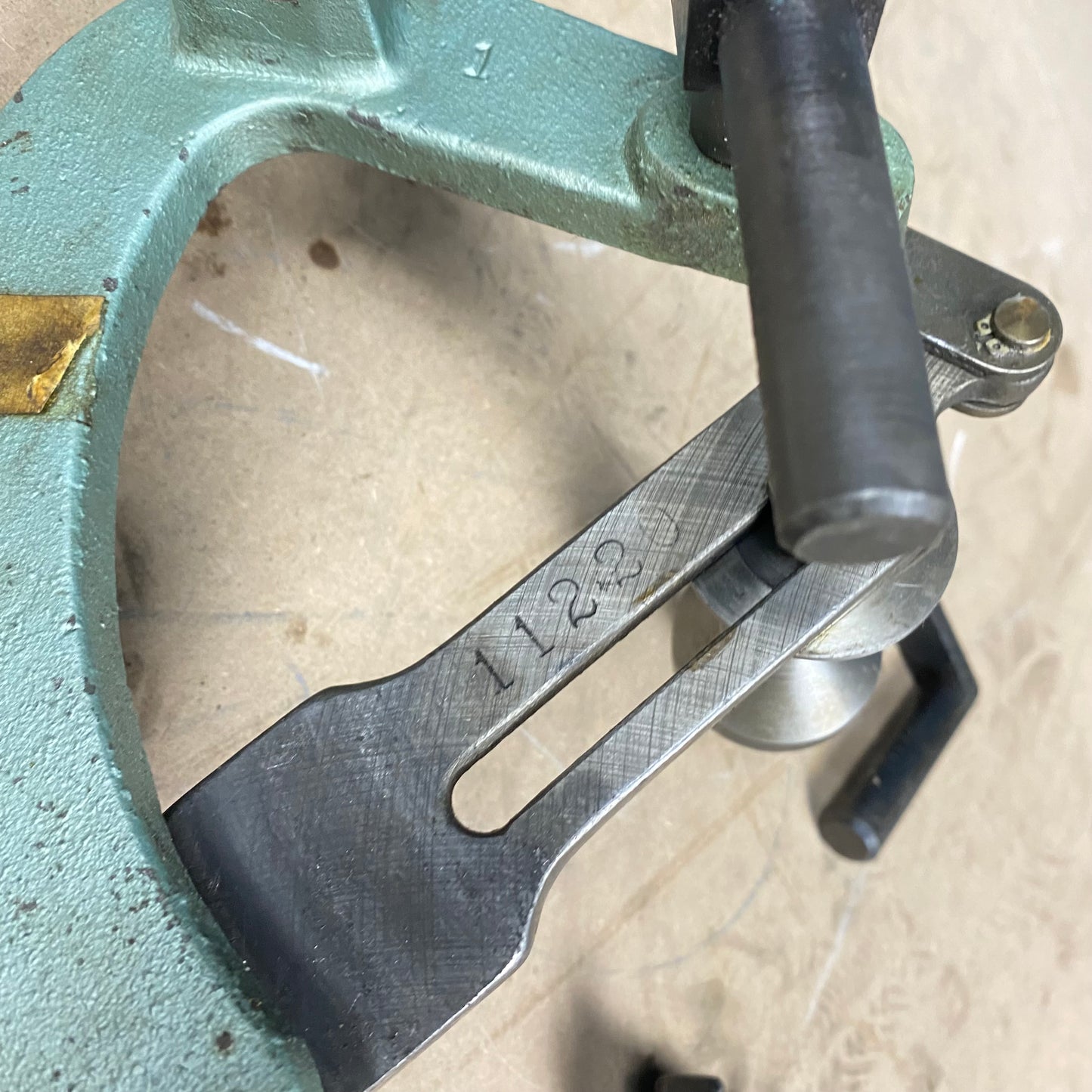 Sioux 685 Rocker Arm Attachment Grinder Resurfacing Refurbish Refacing