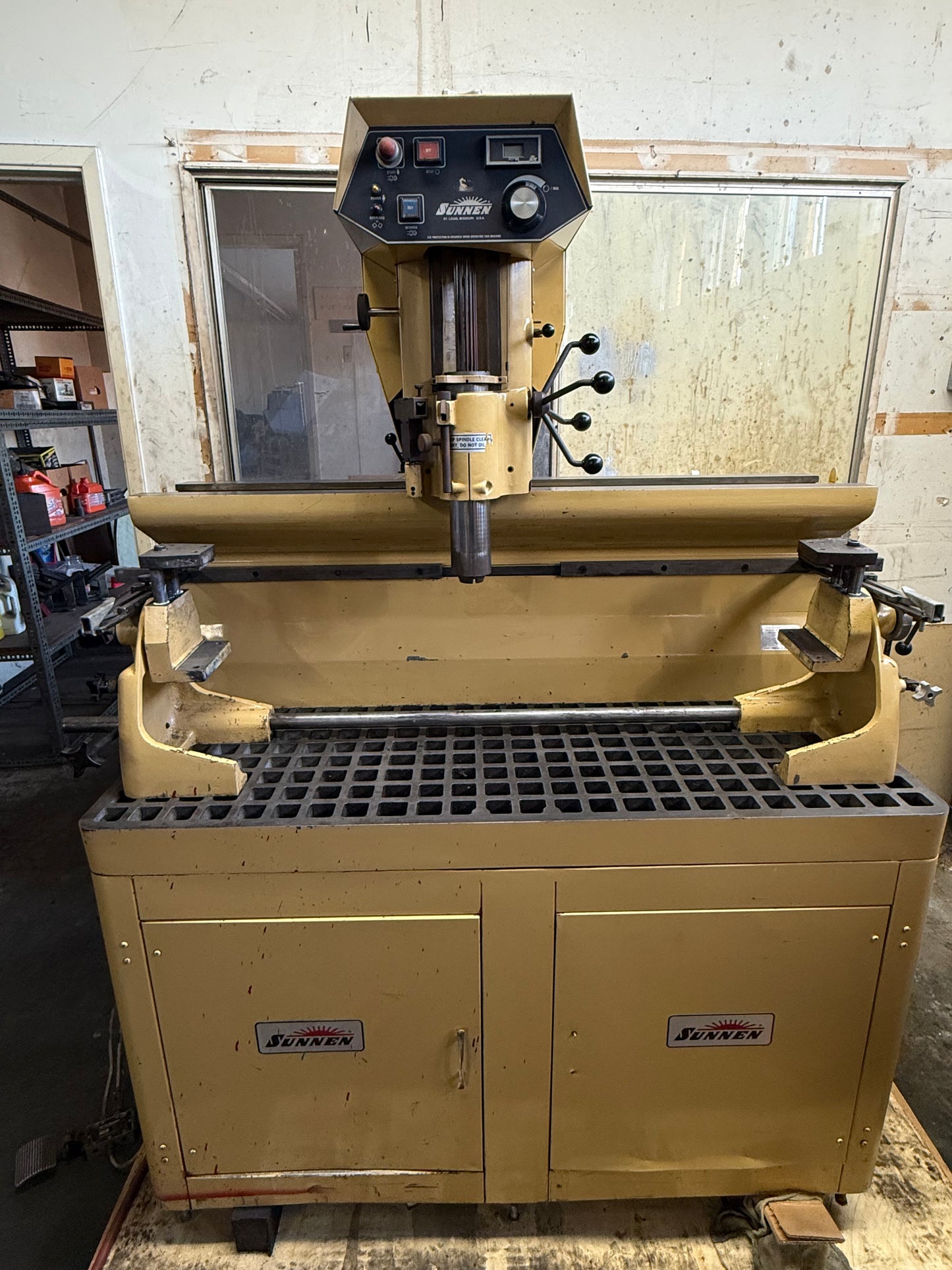 Sunnen VGS-20 Valve Guide Seat Machine