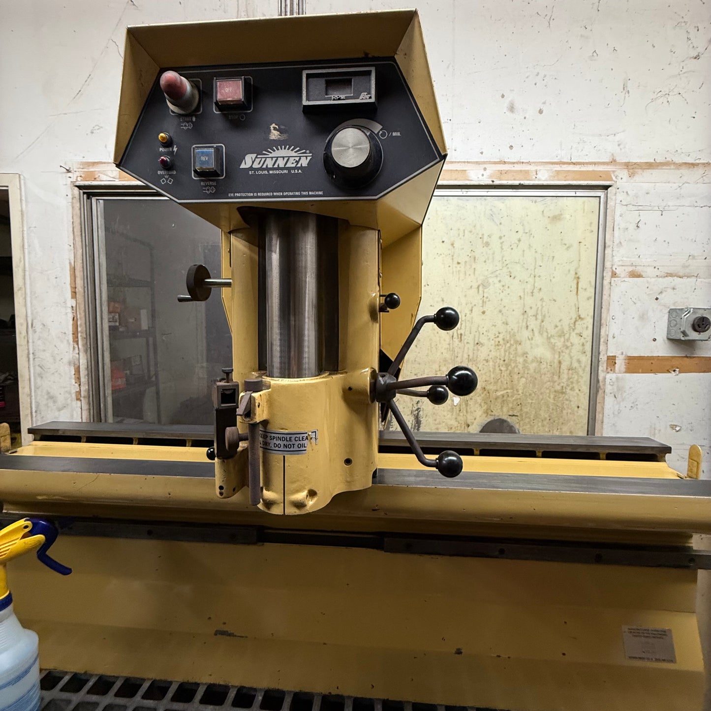 Sunnen VGS-20 Valve Guide Seat Machine