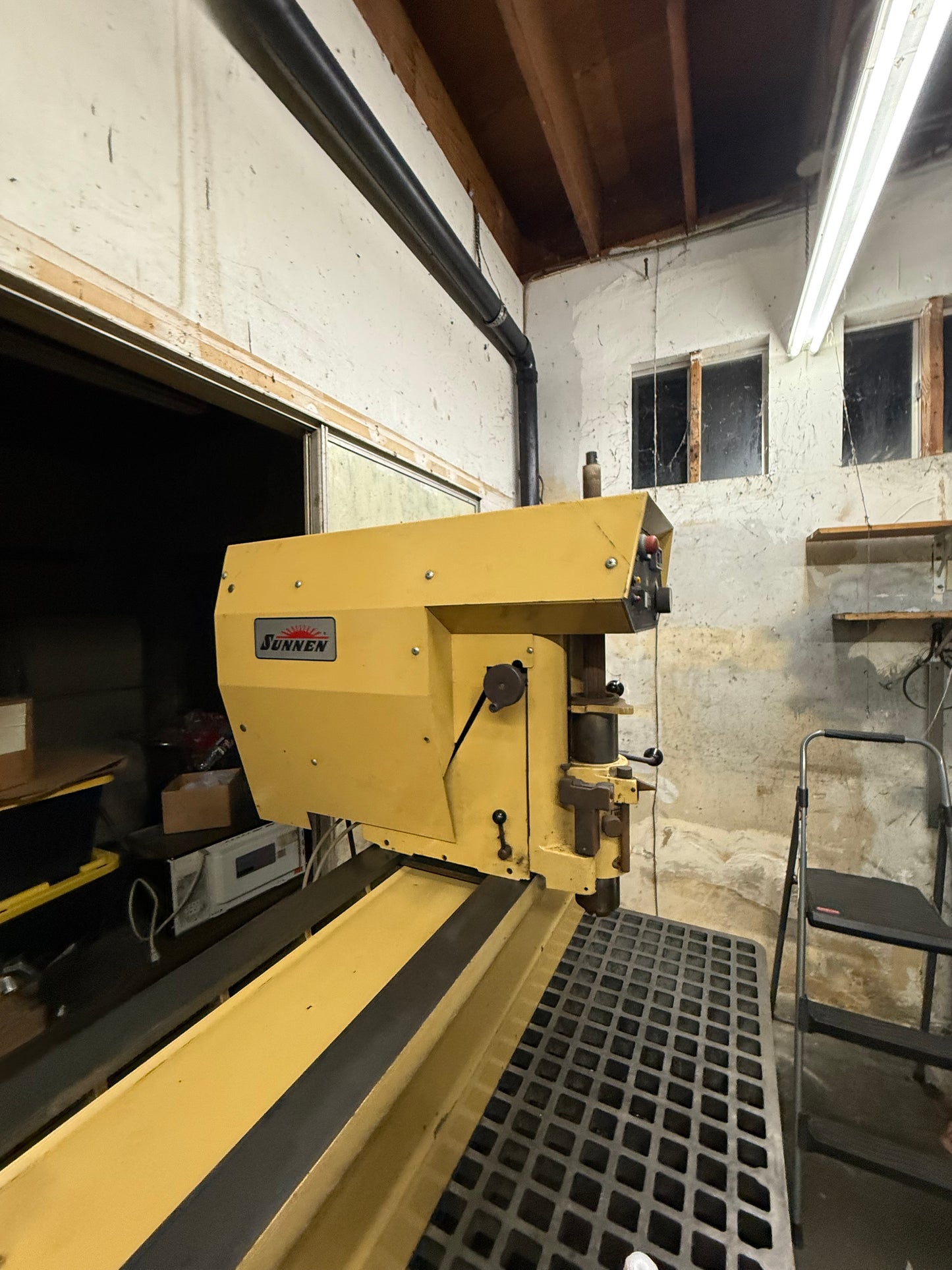 Sunnen VGS-20 Valve Guide Seat Machine